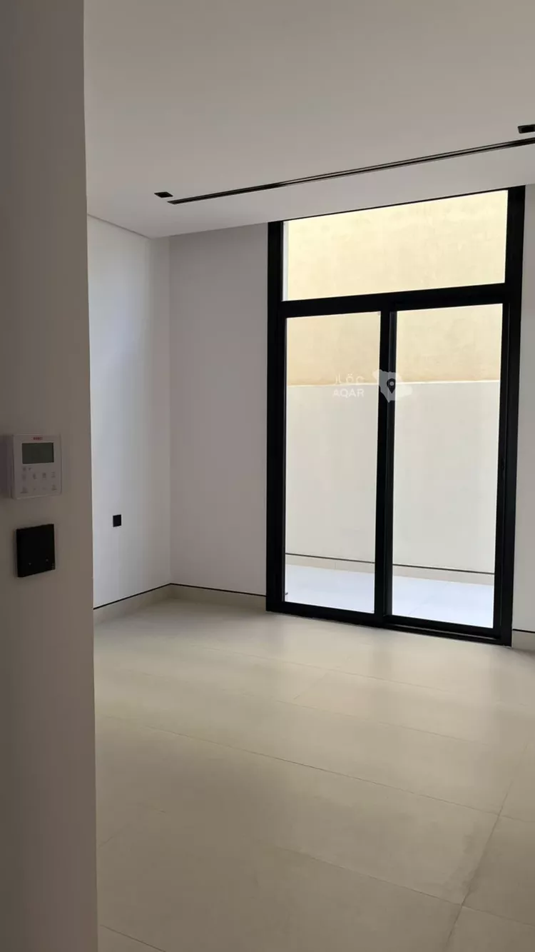 Floor for Rent in Riyadh As Safaa 5