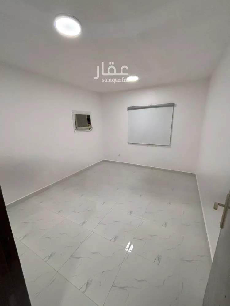 شقة للإيجار في شارع الزبير ابن العوام ابن خويلد ابن اسد, حي السلام, مدينة الرياض, منطقة الرياض صورة 3