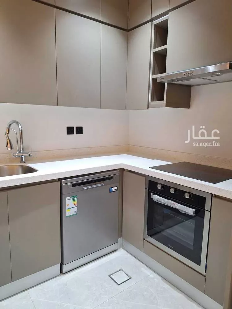 شقة للبيع في شارع جمال الدين القاسمي, حي العارض, مدينة الرياض, منطقة الرياض 23