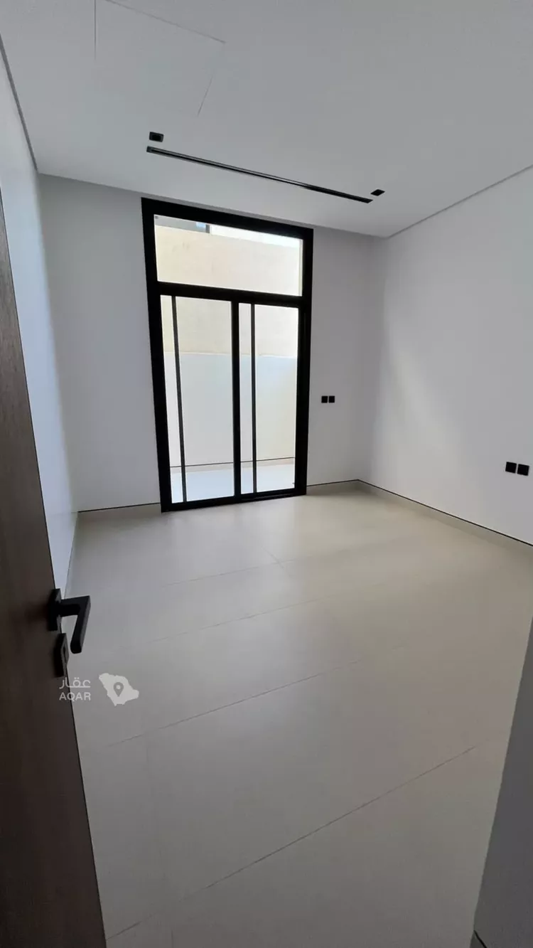 Floor for Rent in Riyadh As Safaa 4