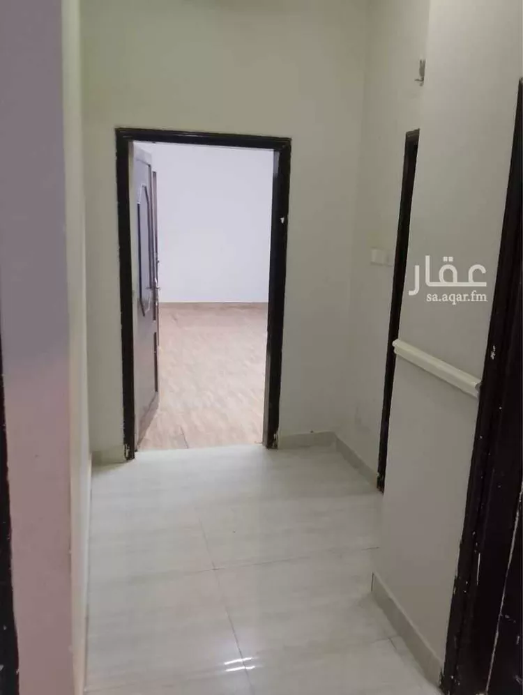 فيلا للبيع في شارع رفاعة بن رافع, حي العريجاء الغربي, مدينة الرياض, منطقة الرياض صورة 2