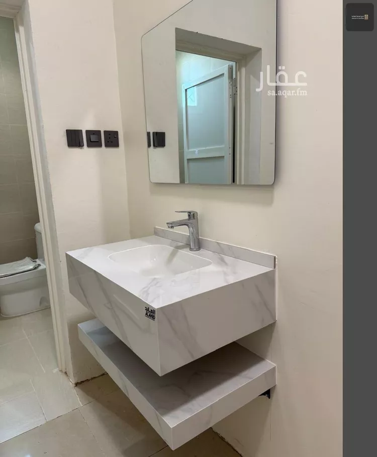 عمارة للإيجار في شارع مكة المكرمة, حي العزيزية, مدينة حائل, منطقة حائل صورة 4