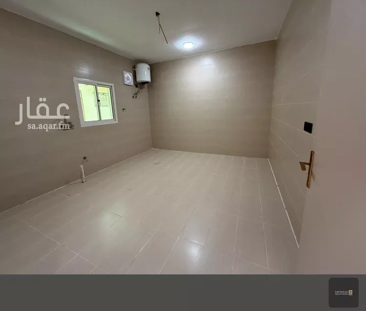 عمارة للإيجار في شارع مكة المكرمة, حي العزيزية, مدينة حائل, منطقة حائل صورة 2
