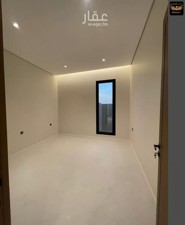 فيلا للبيع في شارع قطب الدين بن السلطان, حي المهدية, مدينة الرياض, منطقة الرياض صورة 4