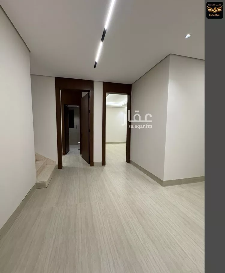 فيلا للبيع في شارع السيل, حي المهدية, مدينة الرياض, منطقة الرياض صورة 3