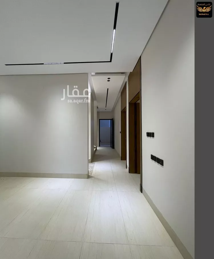 فيلا للبيع في شارع احمد الكازرونى, حي المهدية, مدينة الرياض, منطقة الرياض صورة 2