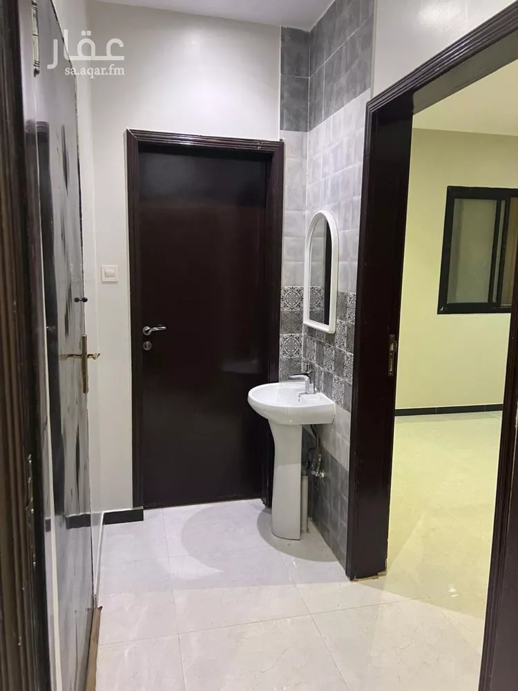 شقة للإيجار في شارع عبدالرحمن بن حسن الفتني, حي القادسية, مدينة الرياض, منطقة الرياض صورة 5