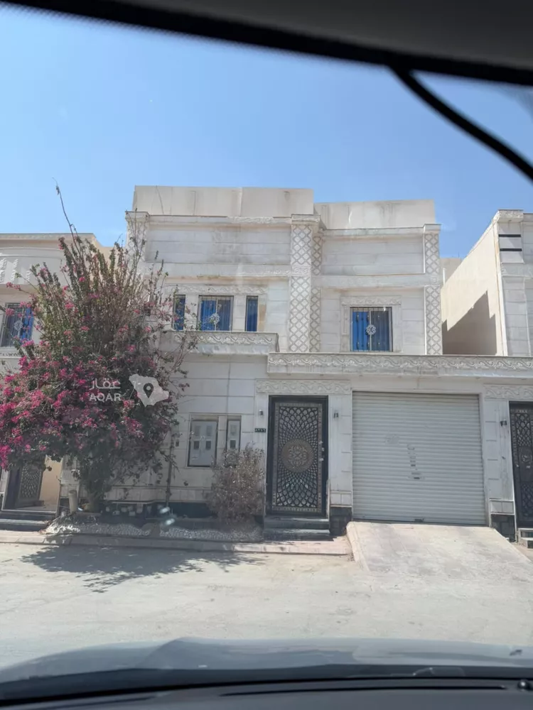 فيلا للإيجار في شارع أسلم بن عبدالعزيز, حي الرمال, مدينة الرياض, منطقة الرياض