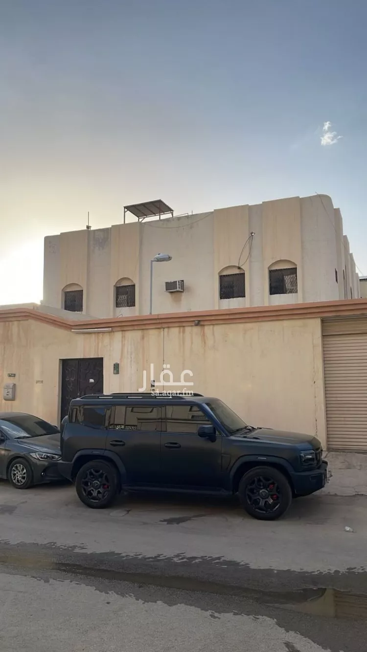 فيلا للبيع - في حي الخليج - 6 غرف - 700 م²