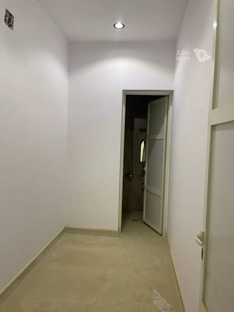 فيلا للإيجار في شارع أسلم بن عبدالعزيز, حي الرمال, مدينة الرياض, منطقة الرياض 11