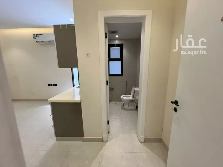 شقة للإيجار في شارع الامام عبدالله بن ثنيان ال سعود, حي الضباط, مدينة الرياض, منطقة الرياض 17