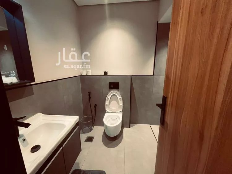 شقة للإيجار في شارع أبي ثلوم, حي العليا, مدينة الرياض, منطقة الرياض 15