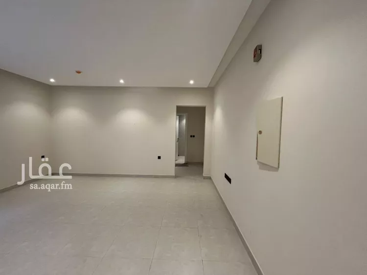 شقة للإيجار في شارع الامام عبدالله بن ثنيان ال سعود, حي الضباط, مدينة الرياض, منطقة الرياض 6