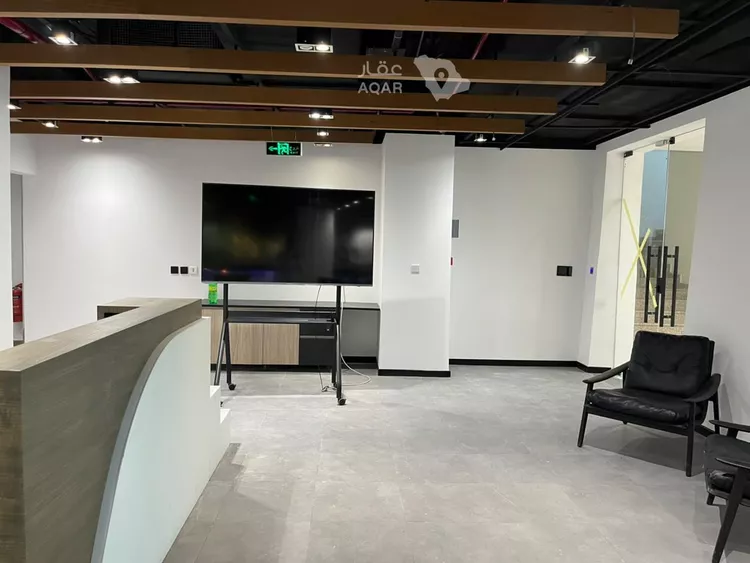 Commercial Office for Rent in Riyadh Al Olaya 8