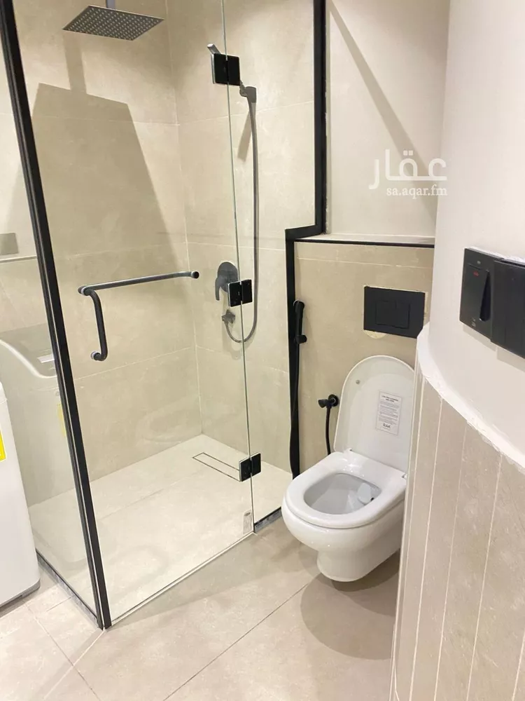شقة للإيجار في شارع محمد ابن ابراهيم ابن جبير, حي الملك فهد, مدينة الرياض, منطقة الرياض صورة 3