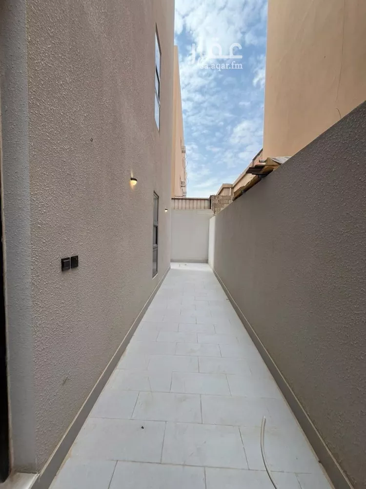 شقة للإيجار في شارع الامام عبدالله بن ثنيان ال سعود, حي الضباط, مدينة الرياض, منطقة الرياض 9