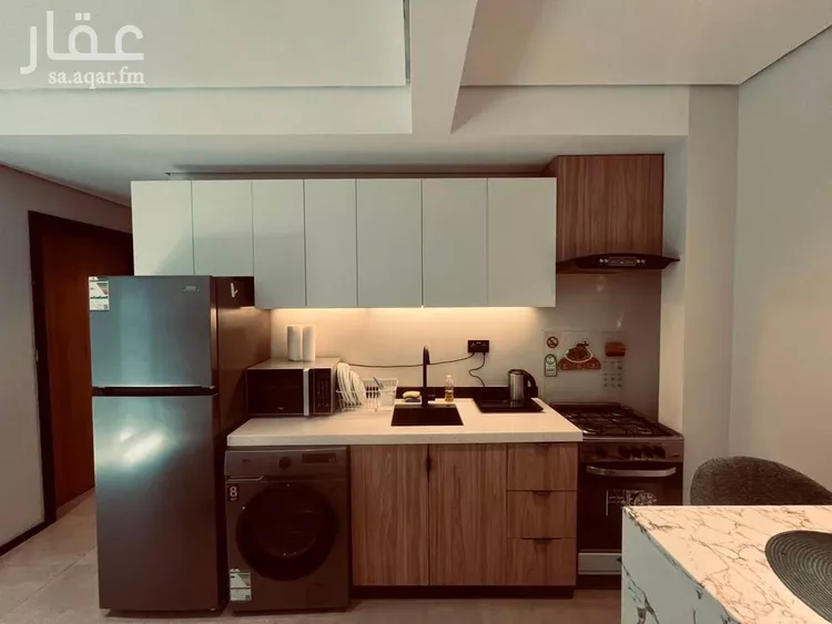 شقة للإيجار في شارع أبي ثلوم, حي العليا, مدينة الرياض, منطقة الرياض 8