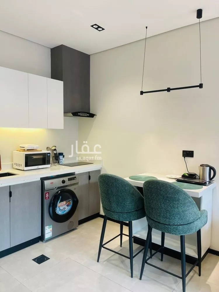 شقة للإيجار في شارع أبي ثلوم, حي العليا, مدينة الرياض, منطقة الرياض