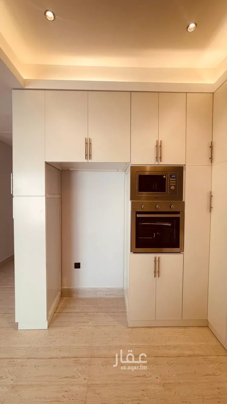 Apartment for Rent in Riyadh King Abdul Aziz 21