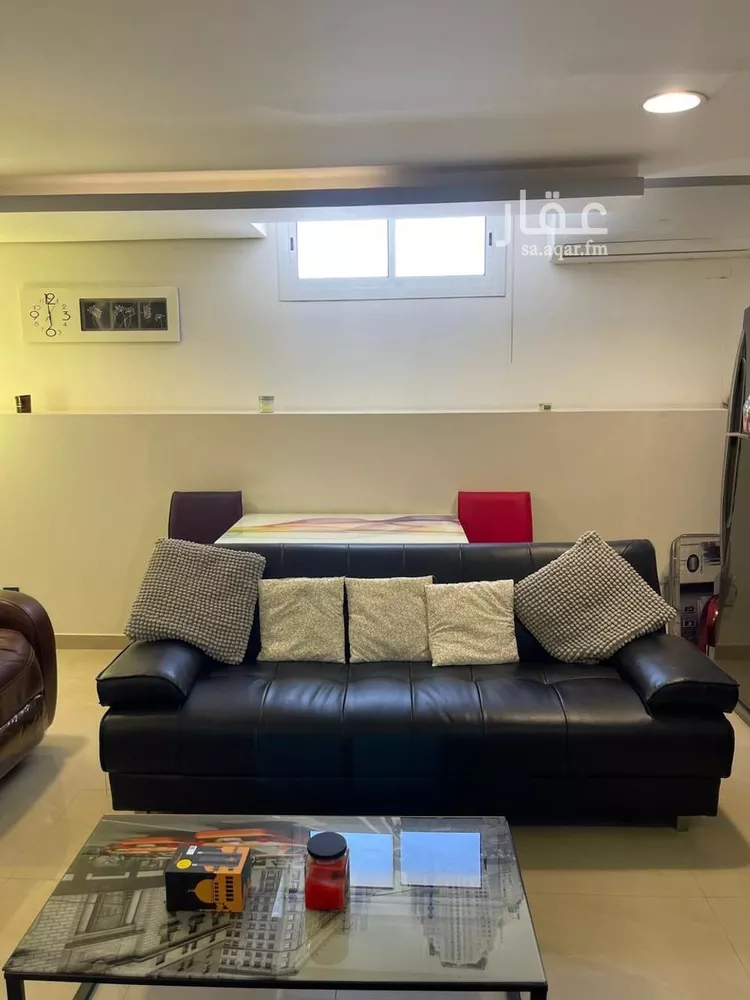 شقة للإيجار في شارع  محمد ابن ابراهيم ابن جبير, حي الملك فهد, مدينة الرياض, منطقة الرياض صورة 3