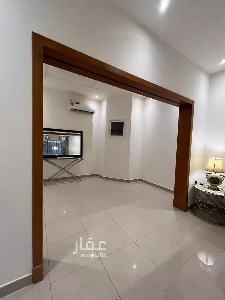 فيلا للإيجار في شارع الورد, حي الملك عبدالله, مدينة الرياض, منطقة الرياض صورة 2