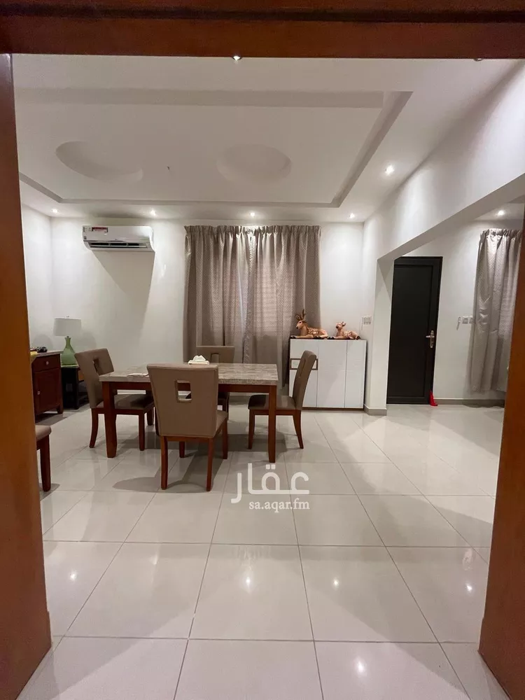 فيلا للإيجار في شارع الورد, حي الملك عبدالله, مدينة الرياض, منطقة الرياض 18