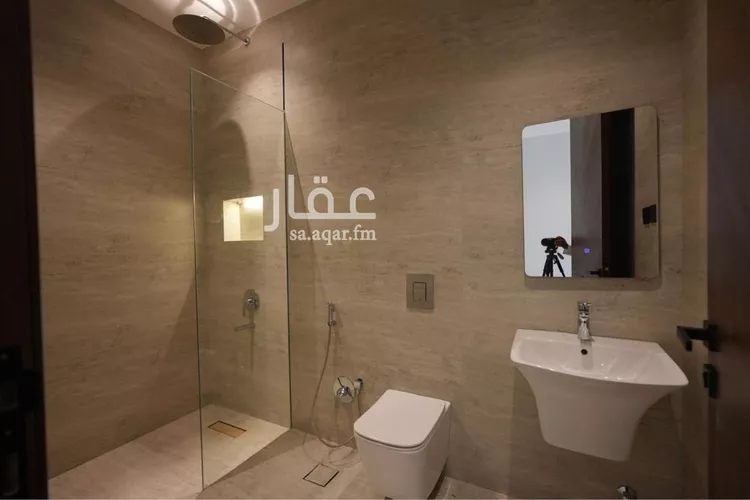 دور للبيع في شارع الحجور, حي النفل, مدينة الرياض, منطقة الرياض صورة 5