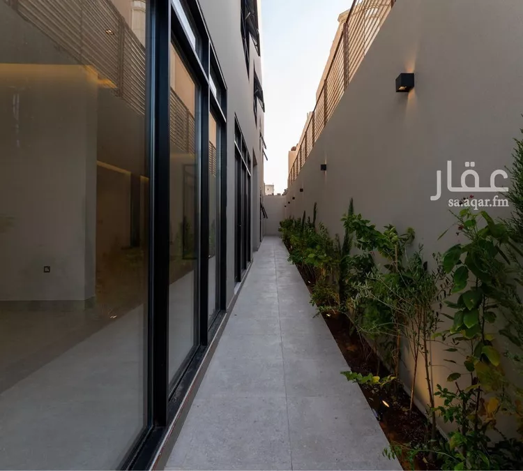 دور للبيع في شارع المرصاد, حي الوادي, مدينة الرياض, منطقة الرياض صورة 3