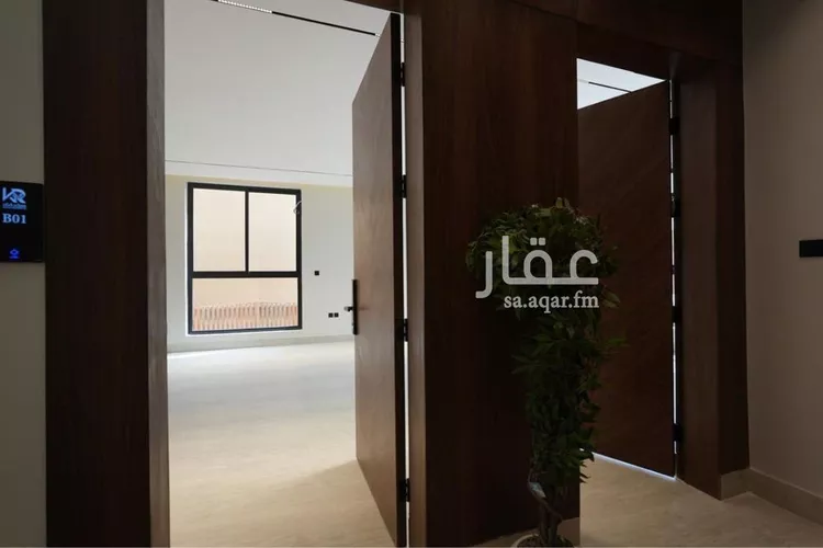 دور للبيع في شارع الحجور, حي النفل, مدينة الرياض, منطقة الرياض صورة 4