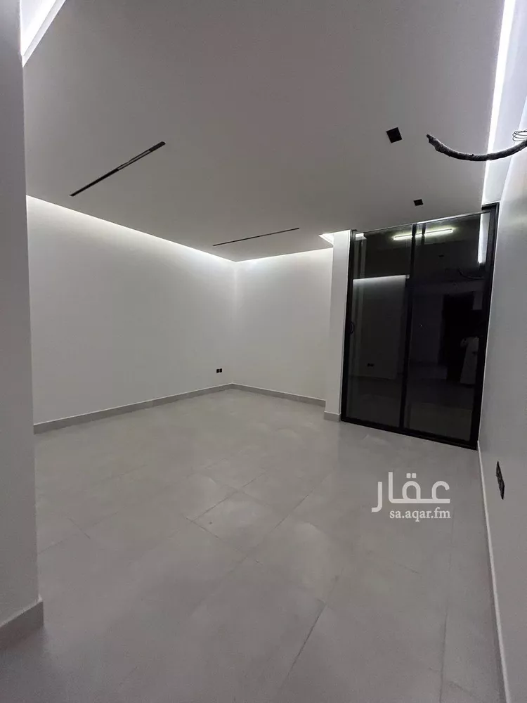 دور للبيع في شارع المساور, حي الوادي, مدينة الرياض, منطقة الرياض صورة 5