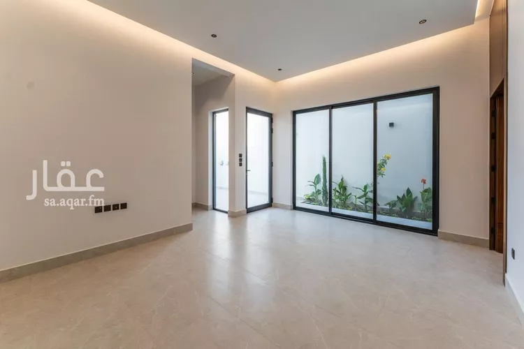 Floor for Sale in Riyadh Al Aqiq 11