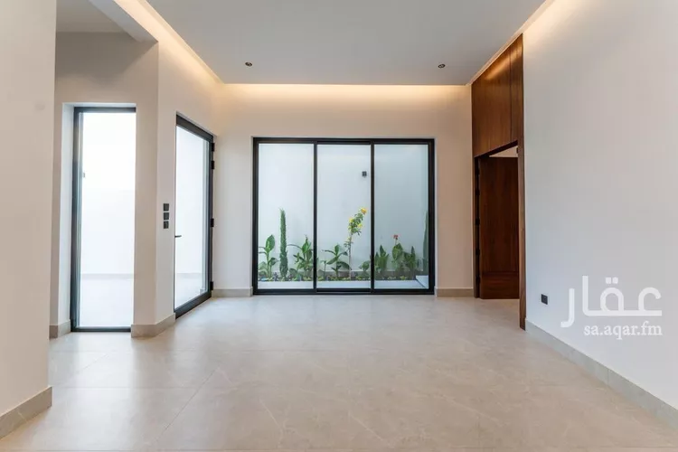 دور للبيع في شارع المطارفة, حي العقيق, مدينة الرياض, منطقة الرياض صورة 5