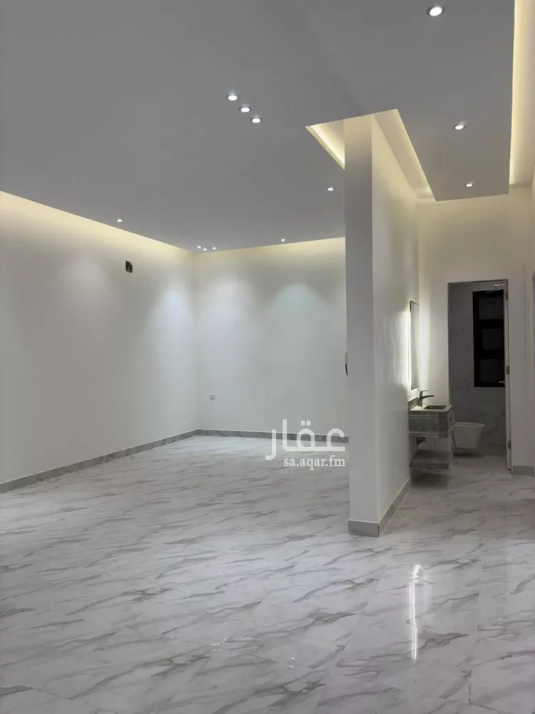 Floor for Sale in Riyadh Al Qadisiyah صورة 5