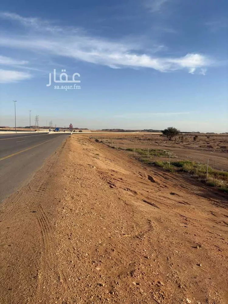 مزرعة للبيع في شارع الحزم والبطينه 13, مدينة الهياثم, منطقة الرياض صورة 5