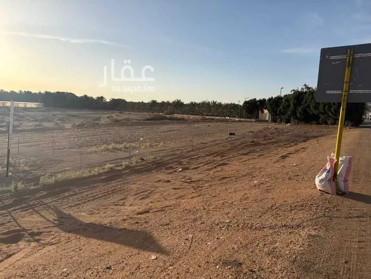 مزرعة للبيع في شارع الحزم والبطينه 13, مدينة الهياثم, منطقة الرياض صورة 4