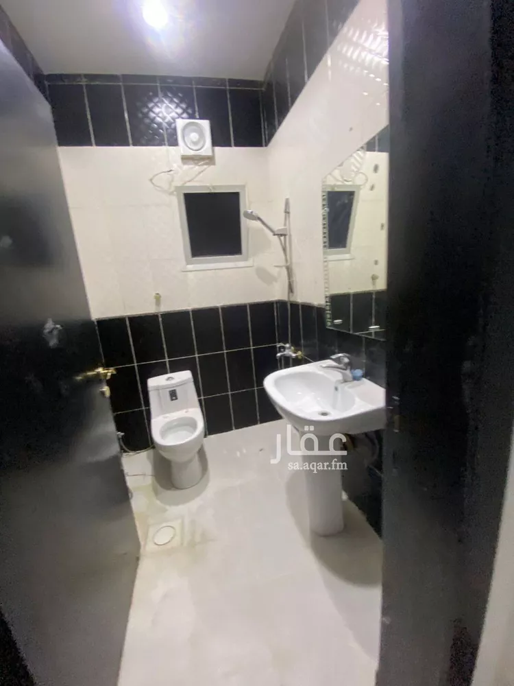 فيلا للإيجار في حي الرمال, مدينة الرياض, منطقة الرياض