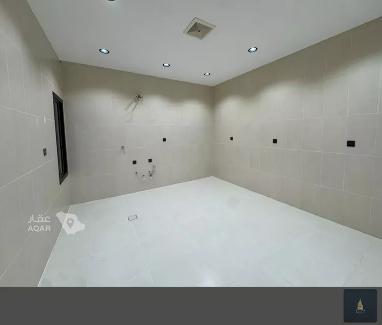Floor for Sale in Mecca King Fahd 14