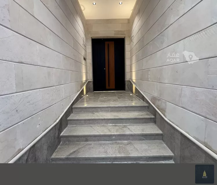 Floor for Sale in Mecca King Fahd 5