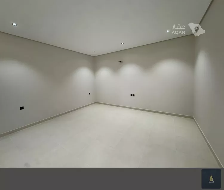Floor for Sale in Mecca King Fahd 8