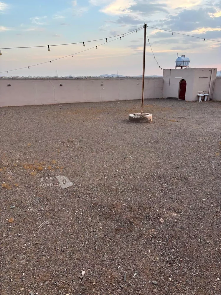 Land for Sale in Al Henakiyah Al Henakiyah