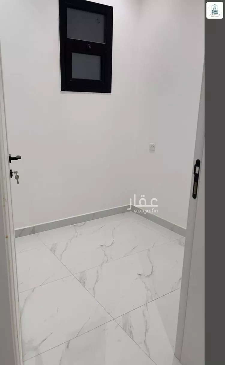 دور للبيع في شارع عبدالله بن جاسر, حي الرمال, مدينة الرياض, منطقة الرياض صورة 2