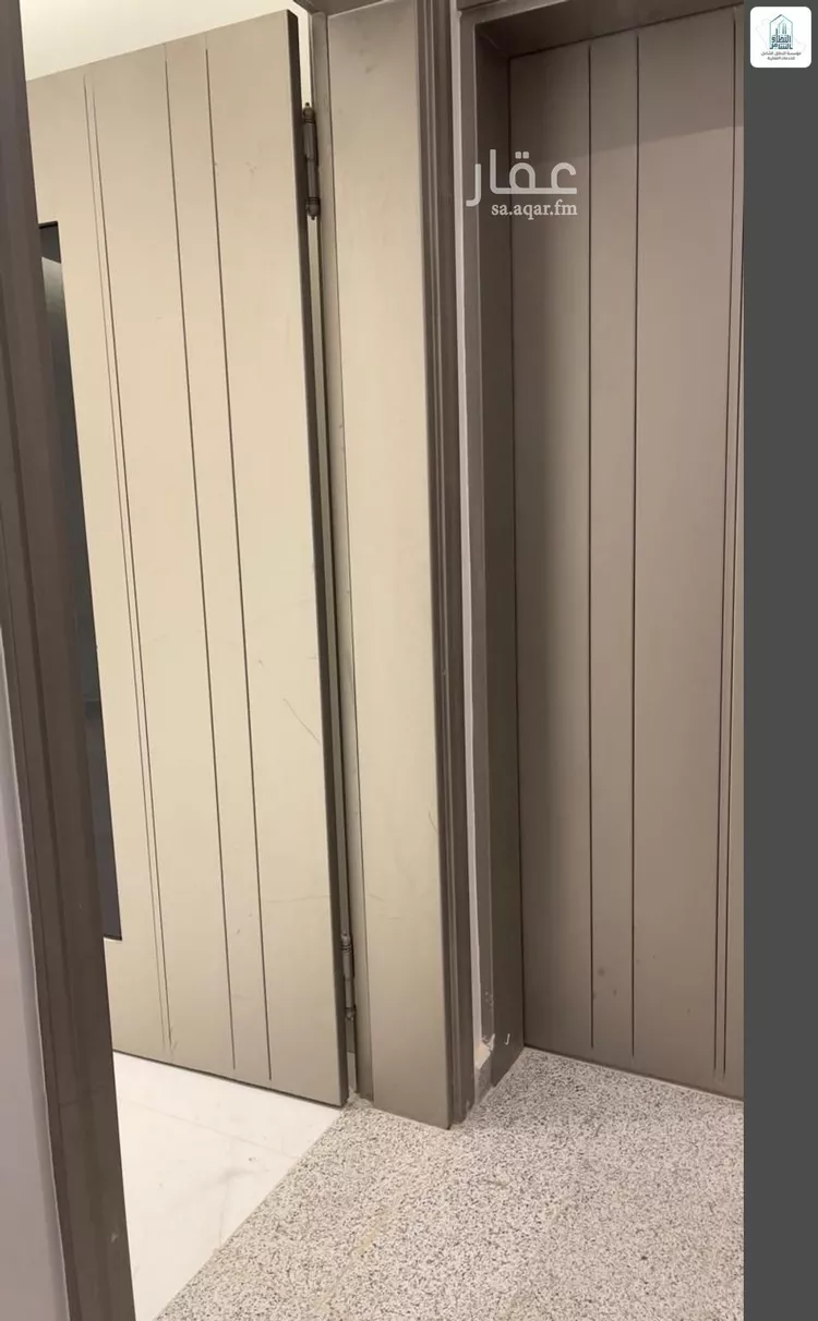 دور للبيع في شارع عبدالله بن جاسر, حي الرمال, مدينة الرياض, منطقة الرياض صورة 4