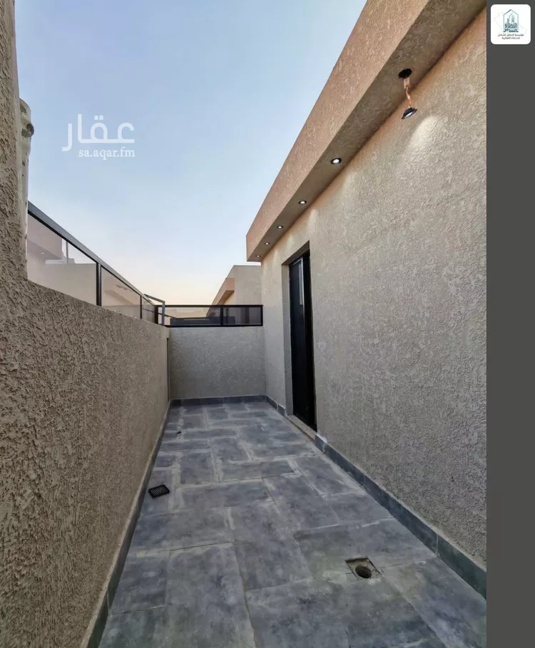 دور للبيع في شارع إبراهيم بن حسين, حي الرمال, مدينة الرياض, منطقة الرياض صورة 3