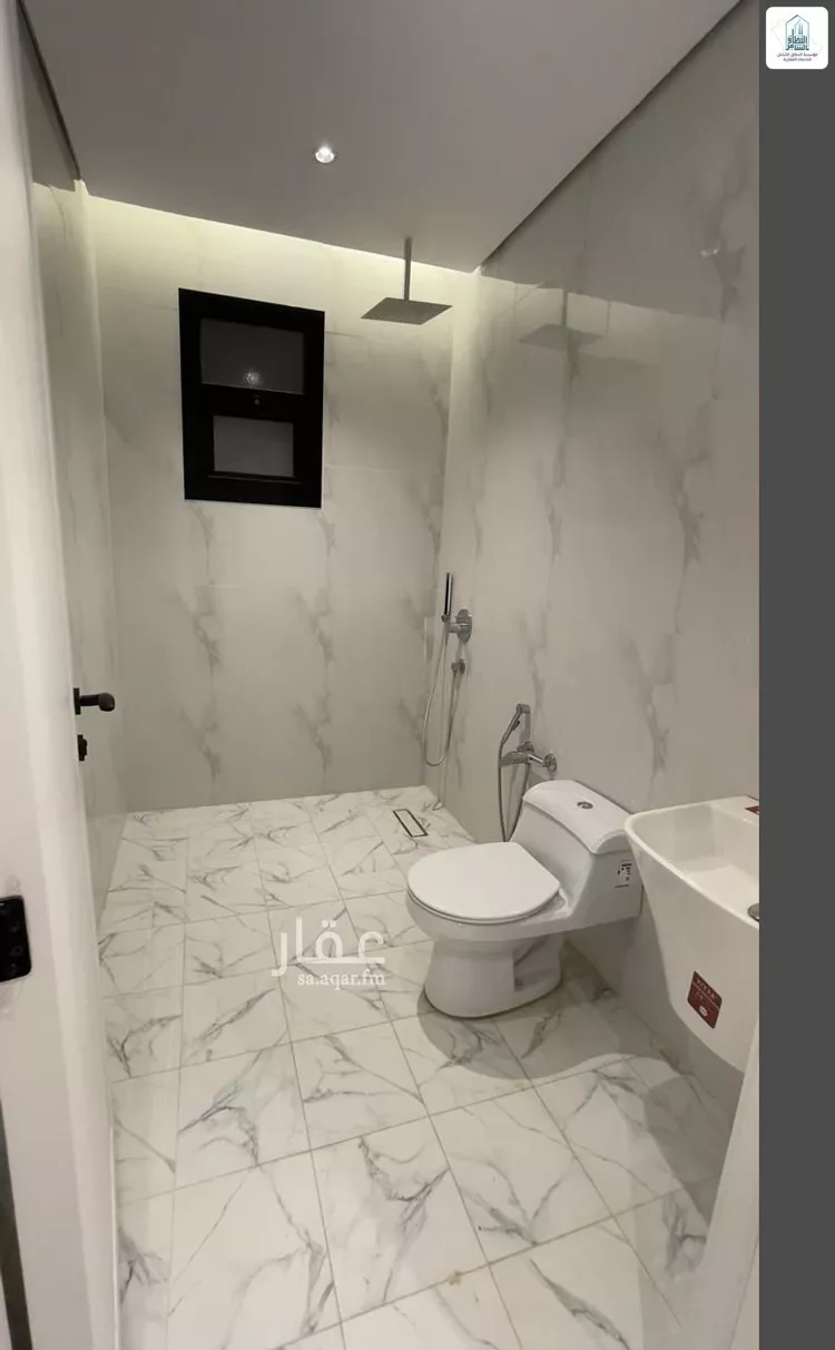 دور للبيع في شارع عبدالله بن جاسر, حي الرمال, مدينة الرياض, منطقة الرياض صورة 5