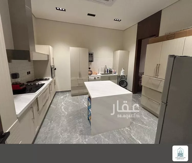 فيلا للبيع في شارع الصفرة, حي النفل, مدينة الرياض, منطقة الرياض 8