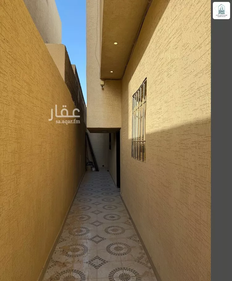 Villa for Sale in Riyadh Al Arid 11