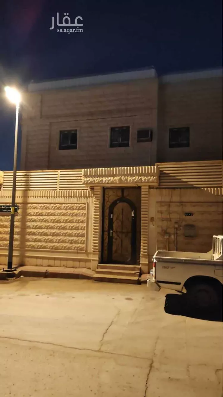 فيلا للبيع في شارع عمارة ، حي شبرا ، الرياض ، منطقة الرياض صورة 2