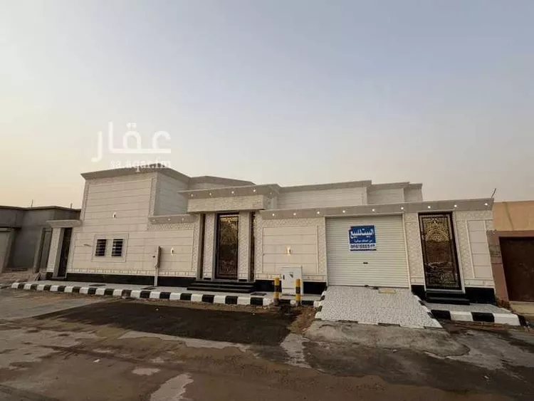 فيلا للبيع في شارع المنامة, حي الروضة, مدينة حفر الباطن, المنطقة الشرقية