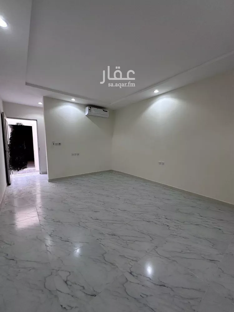 استراحة للإيجار في شارع زيد الخيل, حي الرمال, مدينة الرياض, منطقة الرياض