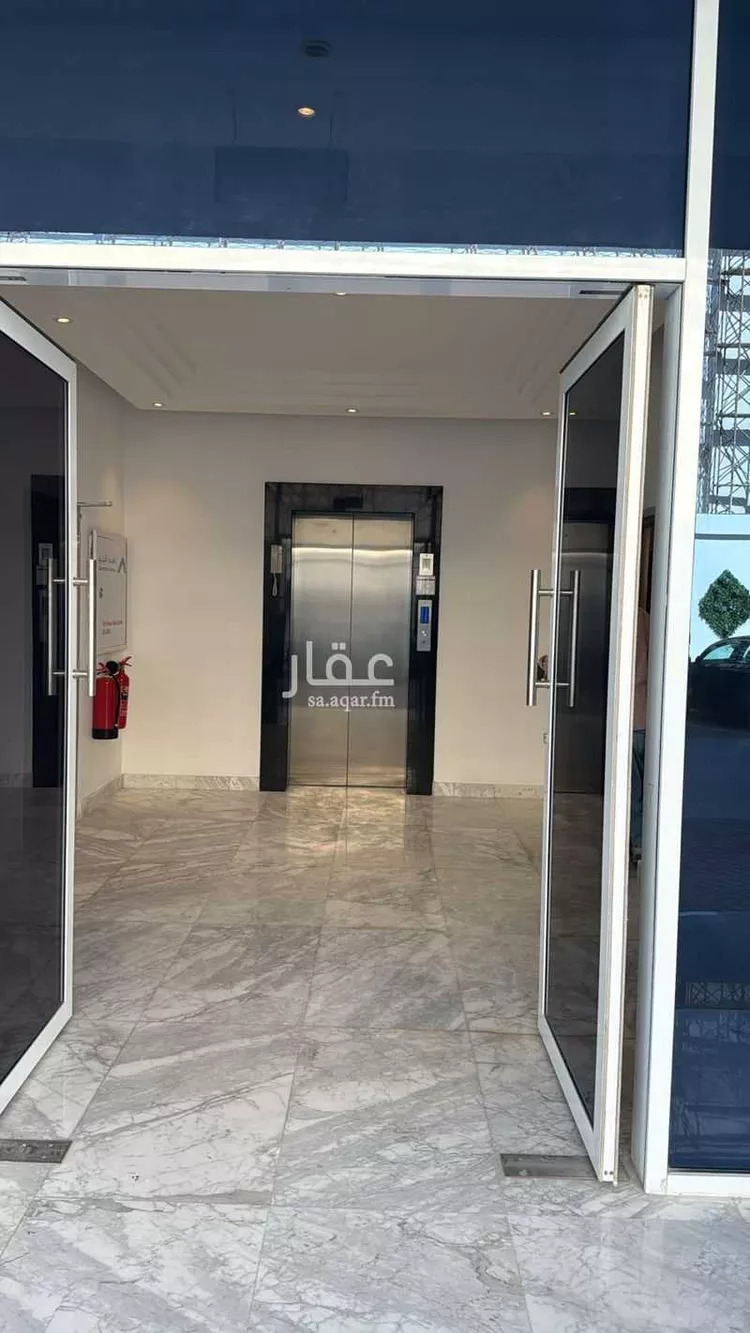 Building for Rent in Dammam Al Basatin صورة 3